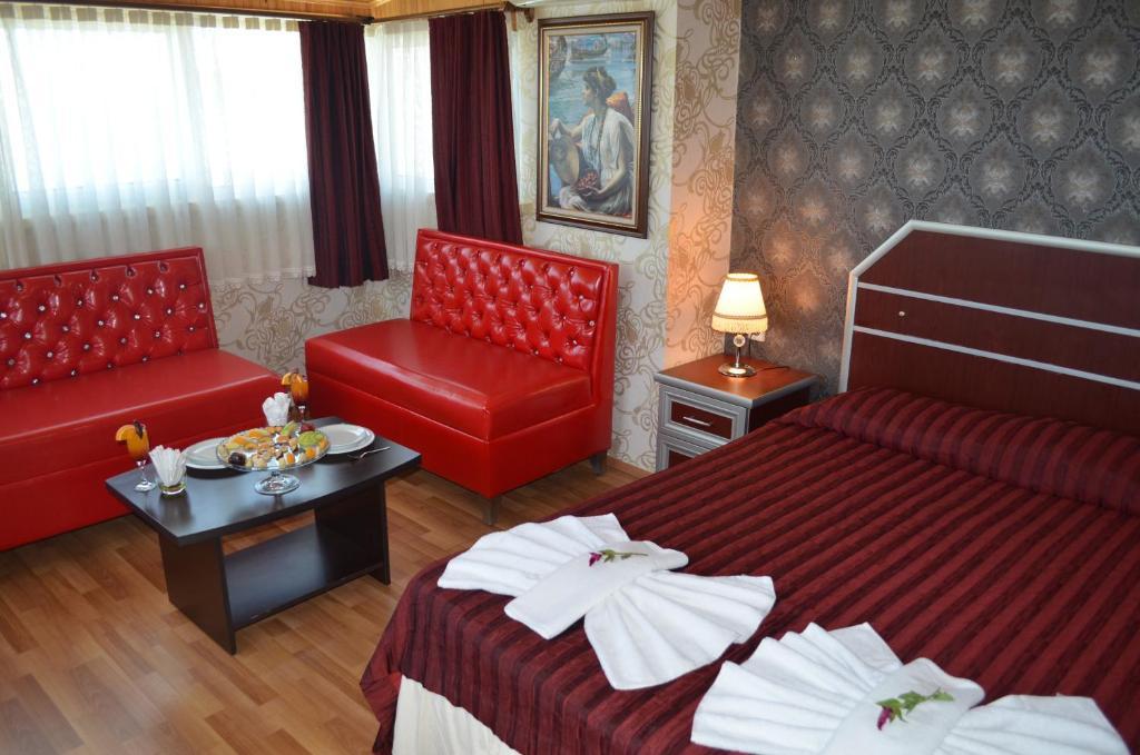 Club Rose Bay Hotel Foça Bagian luar foto
